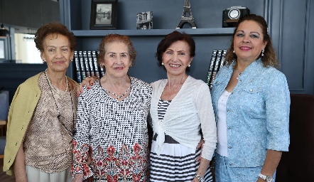  Martha Lucía Ruiz, Lila de González Ramírez, Any Rosel de Anaya y Diana de Garza.