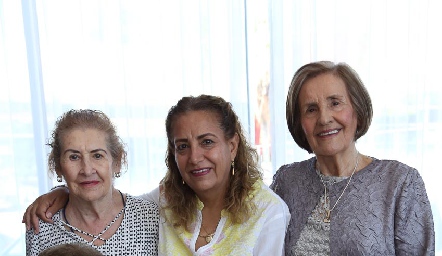  Lila de González Ramírez, Martha Acevedo, Laura Varela y Martha Lucía Ruiz.