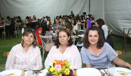  Metseli Cerda, Silvia y Aida López.