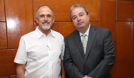  Juan Andere y Federico Garza.