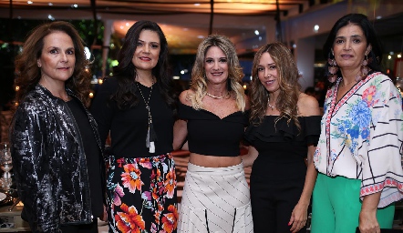  Leticia Hernández, Ana Ávila, Verónica Payán, Roxana Orozco y Rocío Espinosa.
