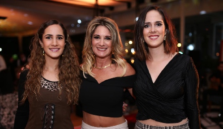  Dany Mina, Verónica Payán y Ana Gaby Mina.