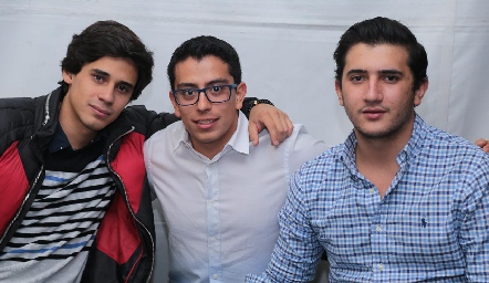 Toño Reverte, Alejandro y Joseph.
