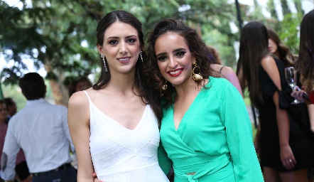  Catalina Abud e Isa Torres.