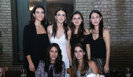  Macarena Hernández, Catalina Abud, Eugenia Musa, Carmelita Del Valle, Irasema Abud y Lorena Andrés.
