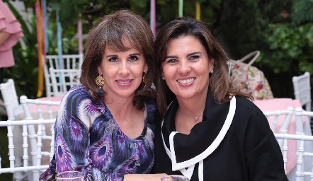  Martha Del Río y Montserrat Abella.