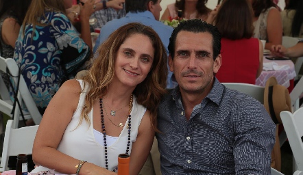 Viviana Navarro y Javier Fernández.