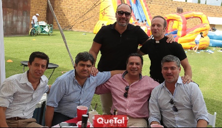  David Martínez, Paco Leos, Guillermo Rodríguez, Jorge Chevaile, Pablo Roger y Óscar Zermeño.