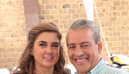  Martha del Camino y Andrés Gutiérrez.