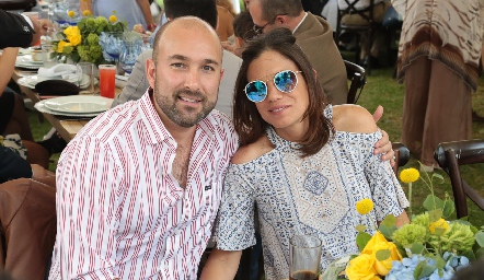  Patricio Nieto y Valeria Ibarra.
