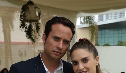  Jaime Valle y Adelina Zendejas.