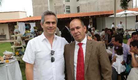  Alejandro Betzfelder y Francisco Gutiérrez.