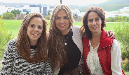  Paty Fernández, Beatriz Villegas y Ana Paula Gutiérrez.
