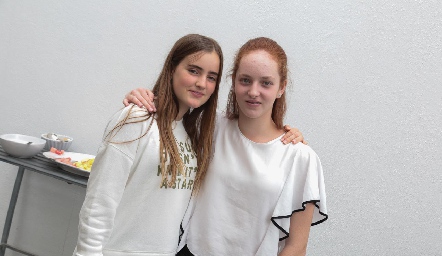Lore y Alejandra.