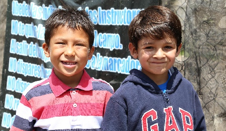  Andrés y Carlos.