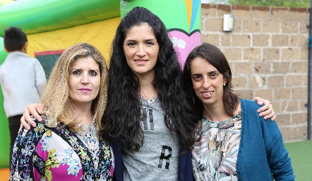  En el cumple de Sofi.