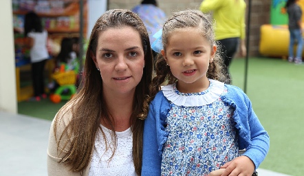  Rocío Muriel y Victoria.