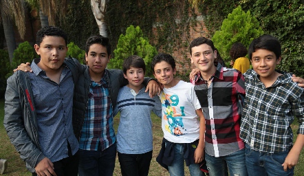  Gerardo, Rogelio, Carlos, Emilio, Charly y Ramiro.