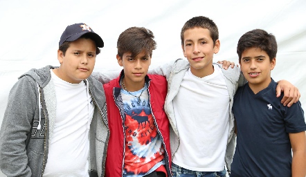  Sebastián, Jaime, Leonardo y Paulo.