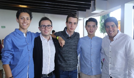  Emilio Carrillo, Gonzalo Villegas, Jorge Purata, Pato de la Cruz y José Luis Suárez.