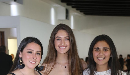  Melisa Quijano, Ana Paula García e Isa Fernández.