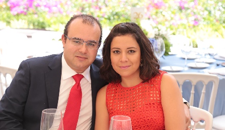  Francisco Castañón y Paola Moreno.