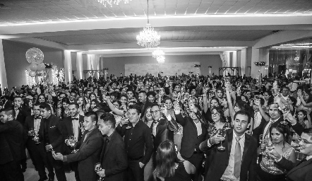  Graduación.