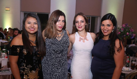  Lucero Gutiérrez, Tifany Cortes, Sofía Romero y Ana Barrera.