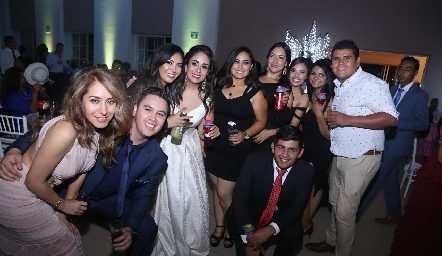 Gran noche.