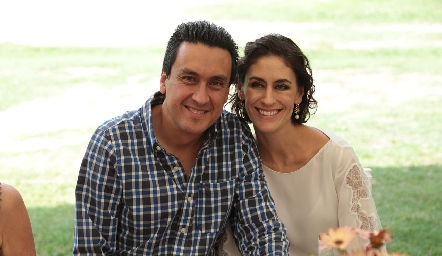  Alejandro Narro y Ana Sofía Hinojosa.