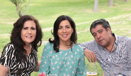  Ana Fonte, Claudia Pozos y Daniel De Luna.