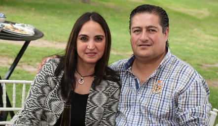  Lorena Burgaña y Gerardo Faz.