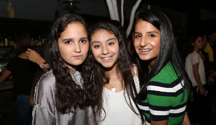 Amigas.