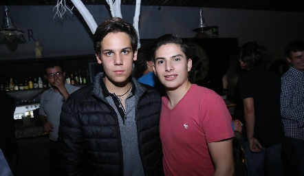  Manuel Ascanio y Mariano Echavarría.
