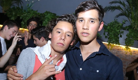  Juan Pablo Ruiz y Marcelo Rodríguez.