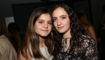 Julia Meade y Ana Pau Mata.