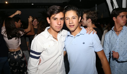  Gabo Pruneda y Armando Trujillo.