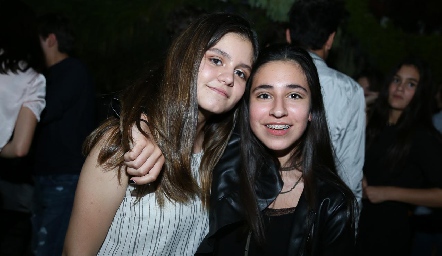 Julia Meade y Sofi Torres.