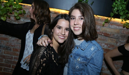 Sofi Galán y Caro Navarro.