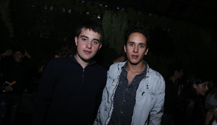  Diego Castillo y Juan Pablo Chevaile.