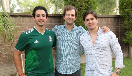 Roberto Mejía, Alejandro Abud y Fernando Abud.