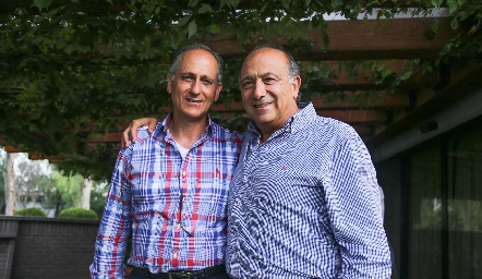  Víctor y Guillermo Medlich.