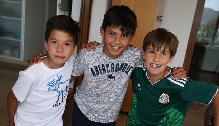  Pedrito, Juan Pablo y Mau.