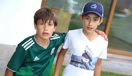  Mau y Juan Carlos.