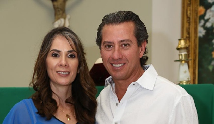  Gaby Aranda, Sofía y Gustavo González.