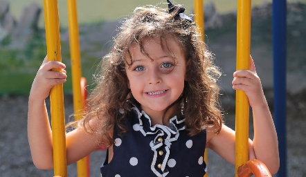  María Emilia.