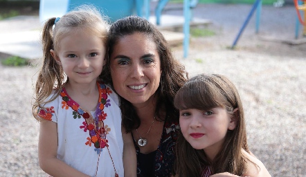  Ximena Galván, Pelusa Ávila e Inés Rivera.