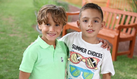  Luis y Arturo.