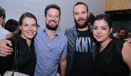 Lorena Sid, Bernardo, Francisco Contreras y Laura Chávez.