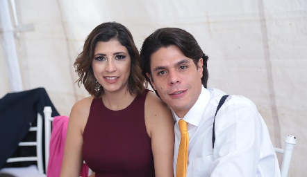  Karla Espinosa y Andrés de los Santos.